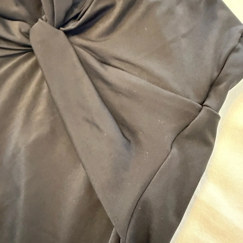 Miraclesuit Black Twist Front Tankini - Picture 15 of 16